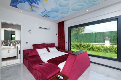 Rose Villa #VN118